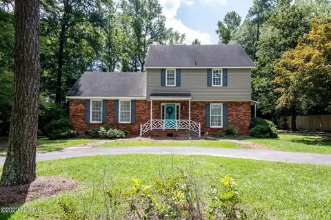 565 Hallsville Rd, Beulaville, NC 28518