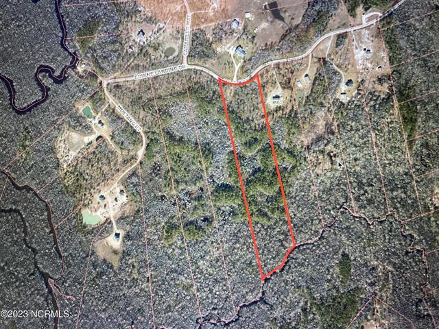 22 Equine Landing Dr, Rocky Point, NC 28457