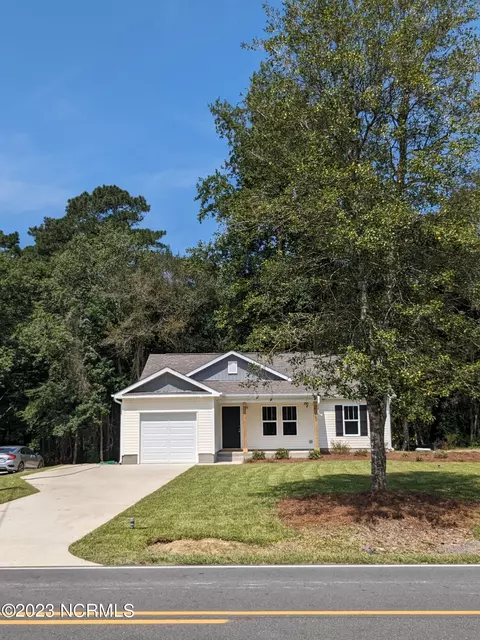 184 Montague Rd, Currie, NC 28435