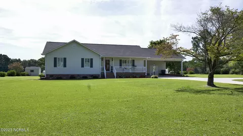 10215 James B White Hwy S, Whiteville, NC 28472