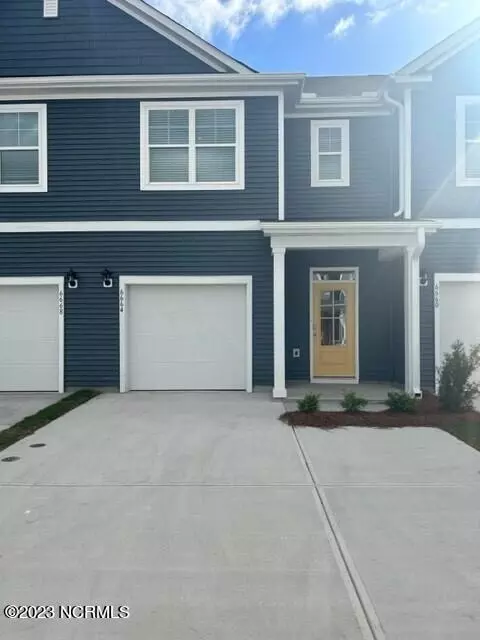 6664 Lemon Ln UNIT 28, Wilmington, NC 28412