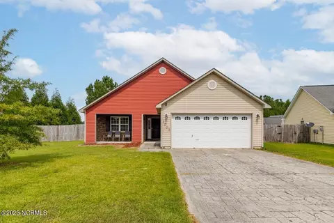 1001 W Wt Whitehead Dr, Jacksonville, NC 28546