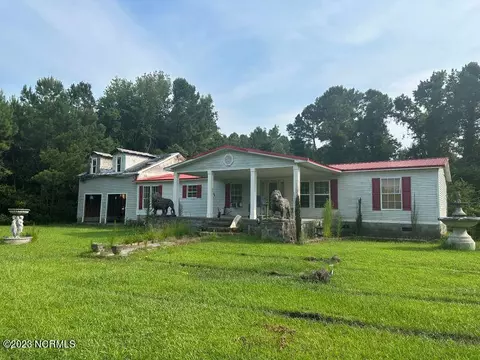 187 Apple Blossom Dr, Rocky Point, NC 28457