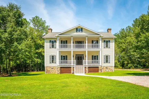 3499 Ballards Crossroads Rd, Greenville, NC 27834