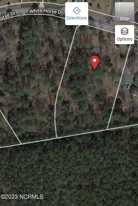 882 White Horse Dr, Greenville, NC 27834