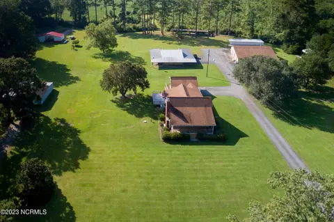 1343 Lee Landing Rd, New Bern, NC 28560