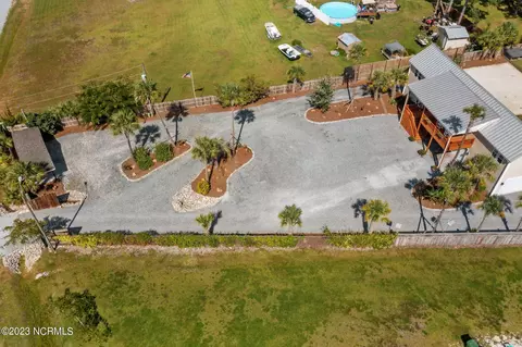 103 Ashley King Rd, Holly Ridge, NC 28445
