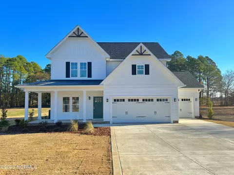 20 Beddington Ln, Carthage, NC 28327