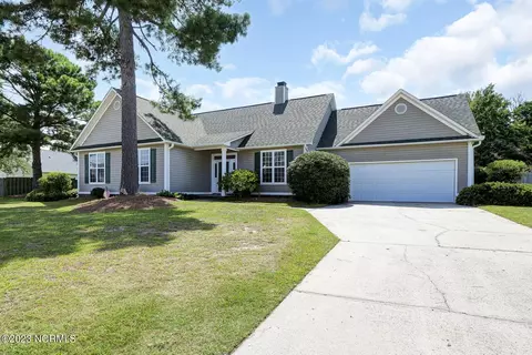 6236 Rowsley St, Wilmington, NC 28409
