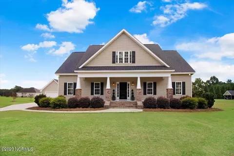 5564 Minnie Trl, Elm City, NC 27822