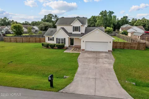 108 Mandy Ln, Hubert, NC 28539 photo 4
