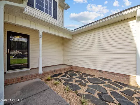 108 Mandy Ln, Hubert, NC 28539 photo 3