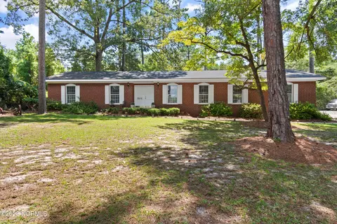 501 Varnamtown Rd SW, Supply, NC 28462