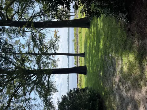 734 E Main East St, Washington, NC 27889