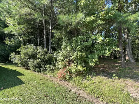 lot Apt 1 Peninsula Dr, Bath, NC 27808