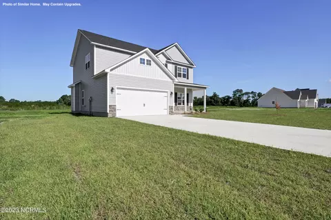 706 W Warner Ct, Hubert, NC 28539 photo 3