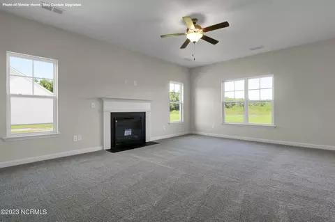 706 W Warner Ct, Hubert, NC 28539 photo 10