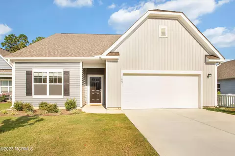 1007 Bogue Ln, New Bern, NC 28562