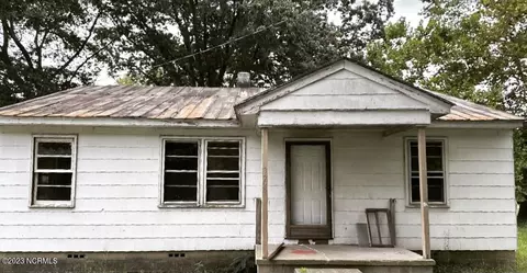 3509 N Stamper St, Fountain, NC 27829