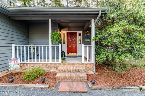235 Pine Vista Dr, Pinehurst, NC 28374 photo 2