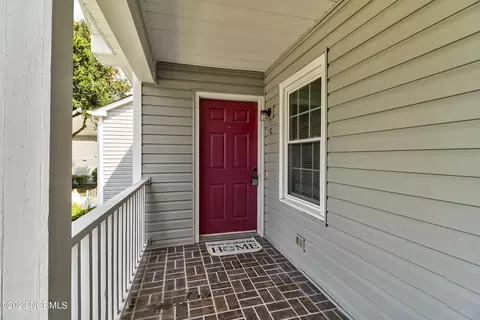 2702 S 17th St #C, Wilmington, NC 28412