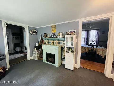 Entry Way - 6741 Fire Dept Rd, Williamston, NC 27892 photo 3 of 6