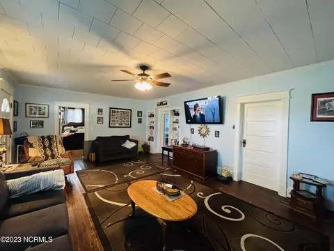 Living - 6741 Fire Dept Rd, Williamston, NC 27892 photo 1 of 1