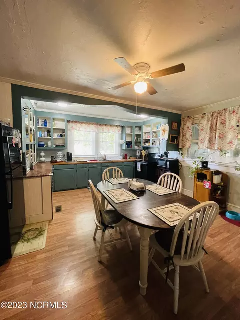 Kitchen - 6741 Fire Dept Rd, Williamston, NC 27892 photo 1 of 3