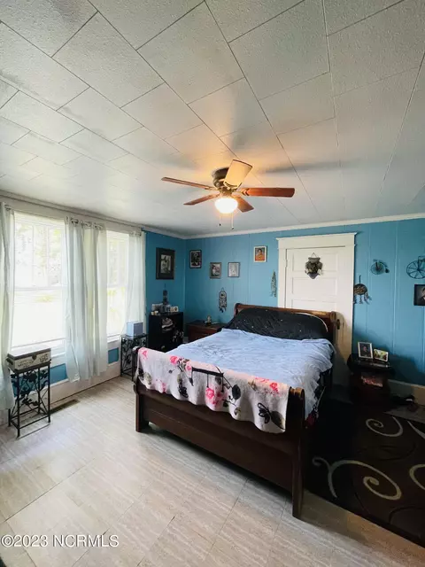 Bedroom - 6741 Fire Dept Rd, Williamston, NC 27892 photo 3 of 10