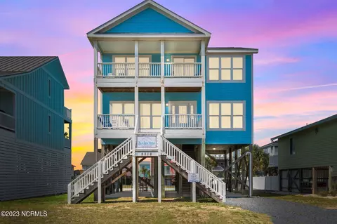 2318 W Beach Dr, Oak Island, NC 28465