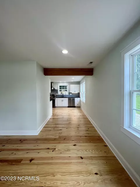901 N Oakum St, Edenton, NC 27932 photo 3