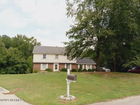 2840 Jason Dr, Rocky Mount, NC 27803