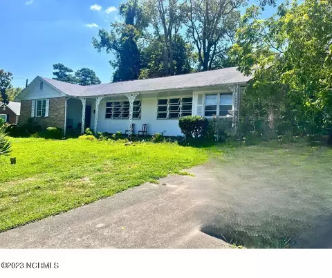 107 Emma Webb Dr, Kinston, NC 28501