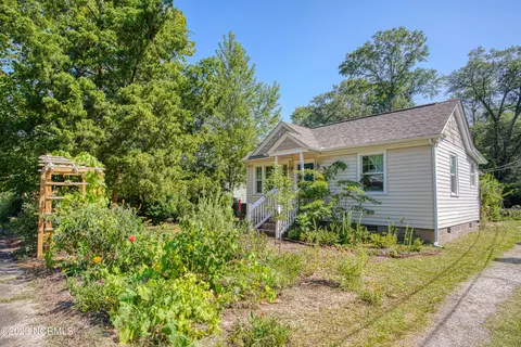 2027 Jefferson St, Wilmington, NC 28401