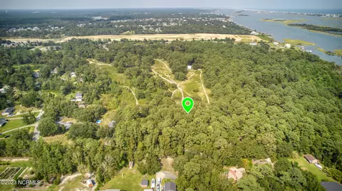 212 Cole Dr, Hampstead, NC 28443 photo 3