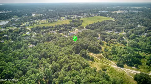 212 Cole Dr, Hampstead, NC 28443 photo 9