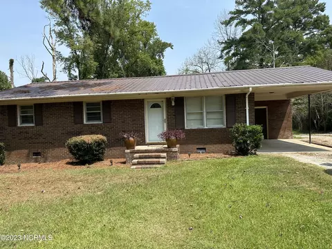 173 Price Rd, Chocowinity, NC 27817