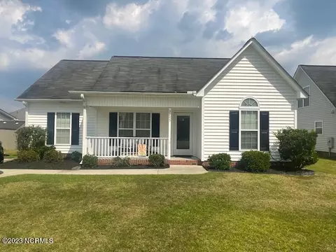 3805 St Augustine Dr, Greenville, NC 27834