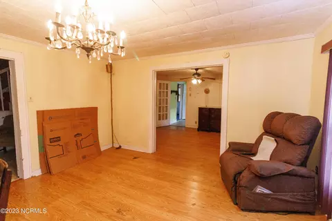 130 E Gale St, Edenton, NC 27932 photo 6