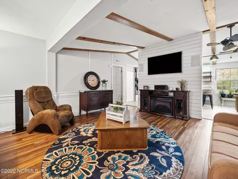 390 Peanut Rd, Hampstead, NC 28443 photo 9