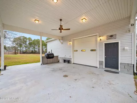 390 Peanut Rd, Hampstead, NC 28443 photo 35