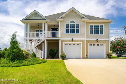 416 Safe Harbour Dr, Newport, NC 28570