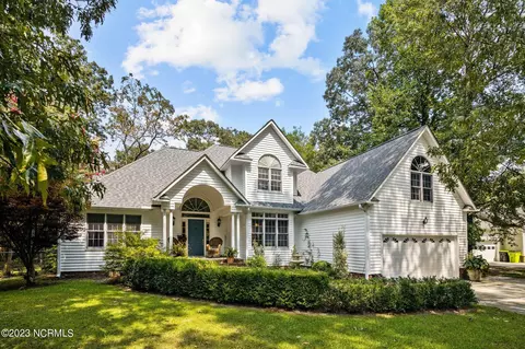 2133 Perrytown Loop Rd, New Bern, NC 28562