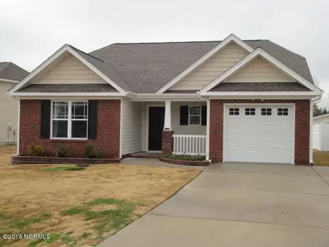 102 Falcon Landing Ct, New Bern, NC 28560