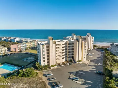 8801 Reed Dr #116 W, Emerald Isle, NC 28594