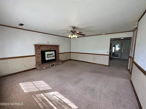 2389 Whichards Beach Rd, Chocowinity, NC 27817 photo 8