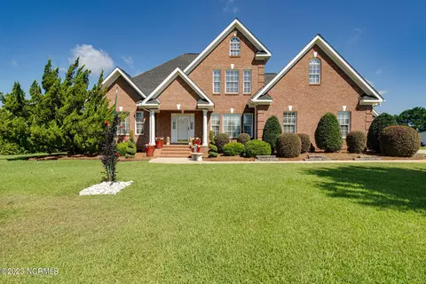 8607 Hocutt Rd, Sims, NC 27880
