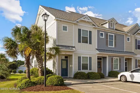 2800 W Ft Macon Rd #56, Atlantic Beach, NC 28512