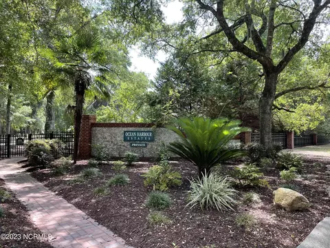 1262 Harbour Gate South SW, Calabash, NC 28467