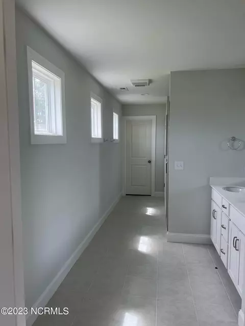 248 Langston Rd, Hampstead, NC 28443 photo 4